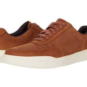 Grand Crosscourt Modern Perf Sneaker